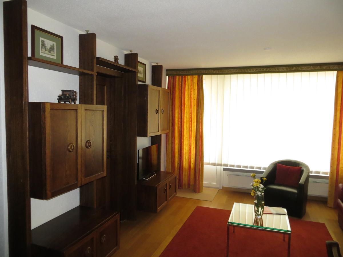 Holiday Accommodation - Swimming Pool Available Davos Exterior photo