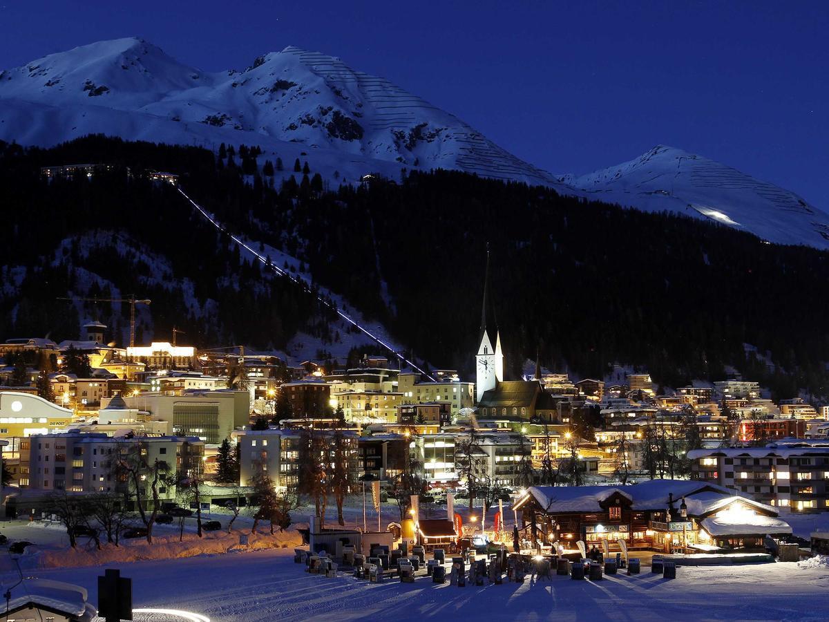 Holiday Accommodation - Swimming Pool Available Davos Exterior photo